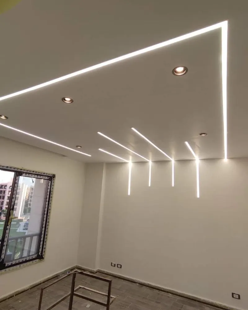Gypsum ceilings with linear lighting — detail