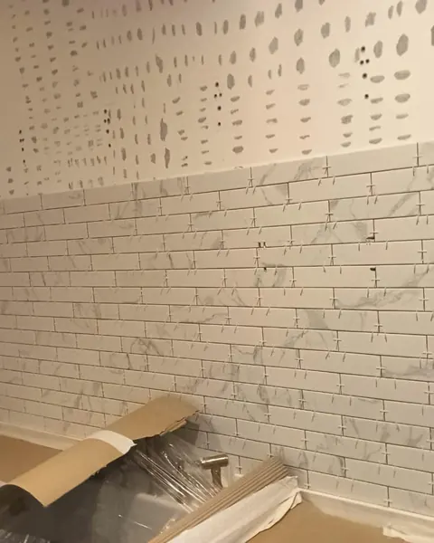 Kitchen backsplash tiling — JVC