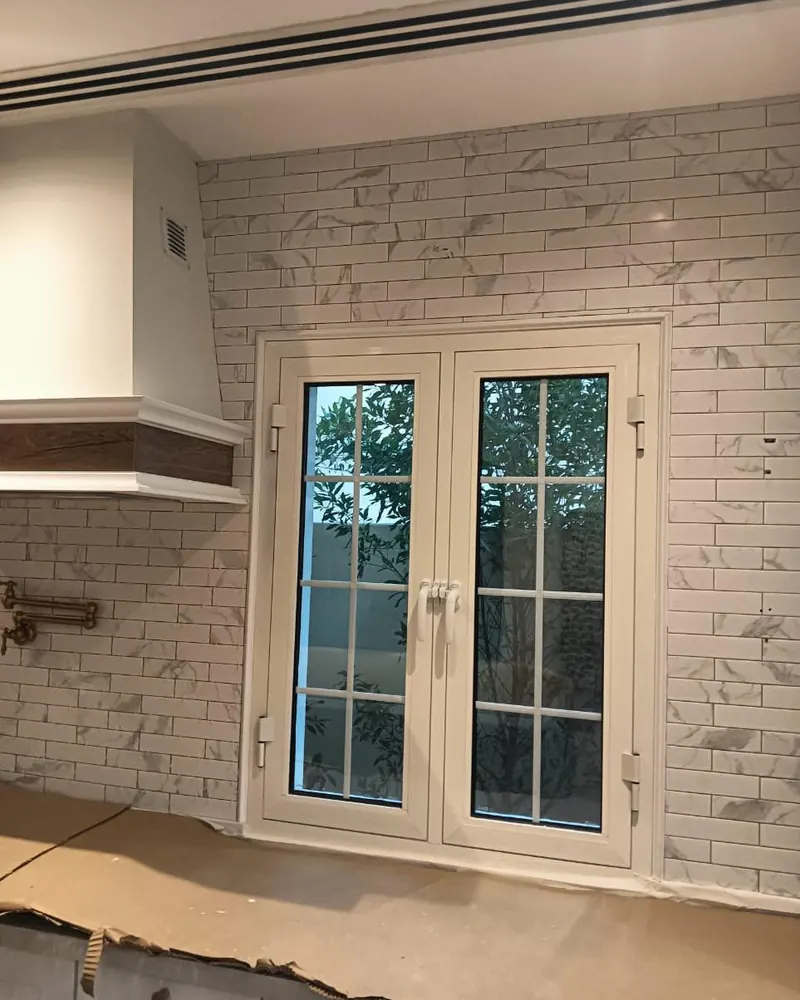 Kitchen backsplash tiling — JVC — detail