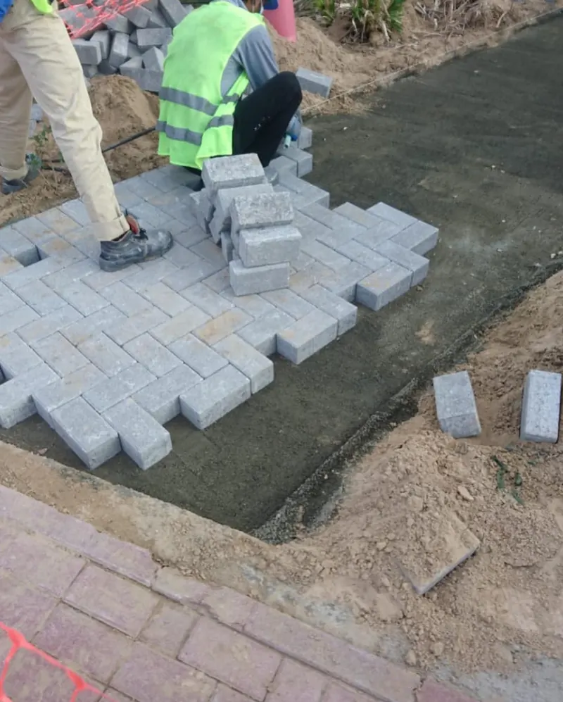 Interlock paving — Jumeirah — detail