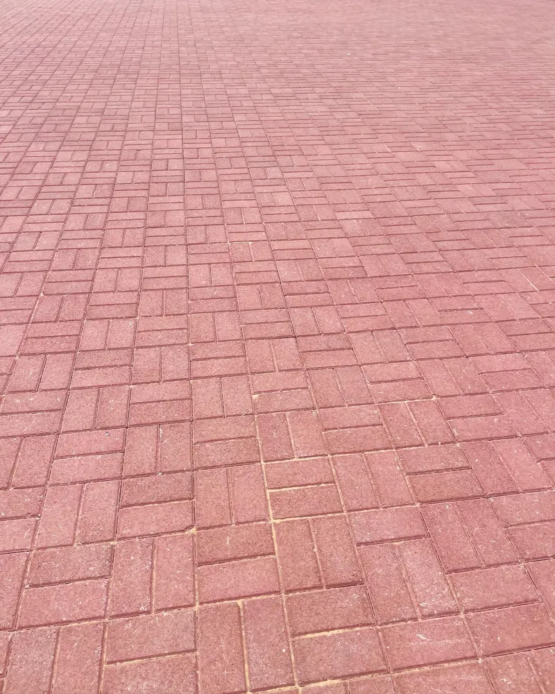 Villa interlock paving — Al Khawaneej