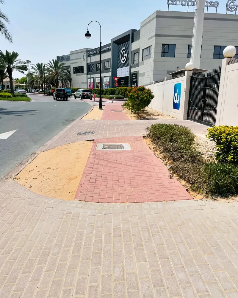 Interlock walkway — Victory Heights