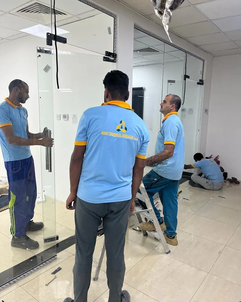 Glass partitions and doors — Dulsco head office, Al Quoz