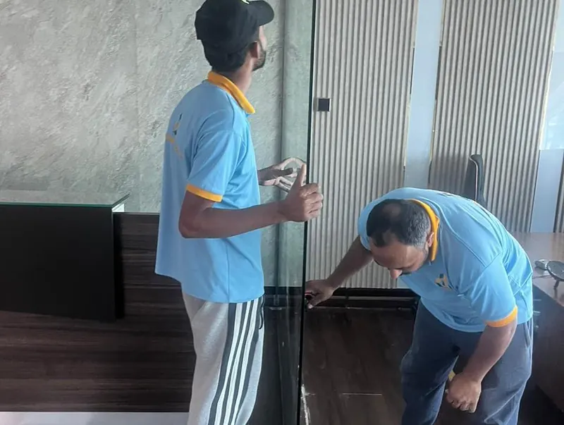 Office glass partitions — Prime Tower, Business Bay